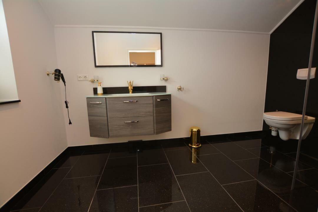 בוסום Ferienhaus Merzijana מראה חיצוני תמונה